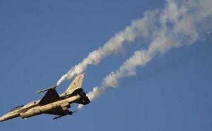 Srušio se egipatski borbeni avion, posada poginula