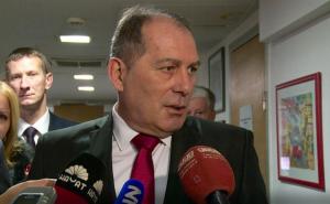 Duel Dragana Mektića i novinarke RTRS-a: Niste se dovoljno pripremili 