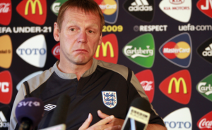 Legenda se vraća: Stuart Pearce potpisao ugovor s 53 godine na plećima 