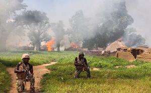 Boko Haram spalio čitavo selo u Nigeriji, desetine mrtvih