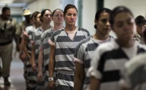 Francuska: Predsjednik Hollande pomilovao ženu koja je ubila muža nasilnika