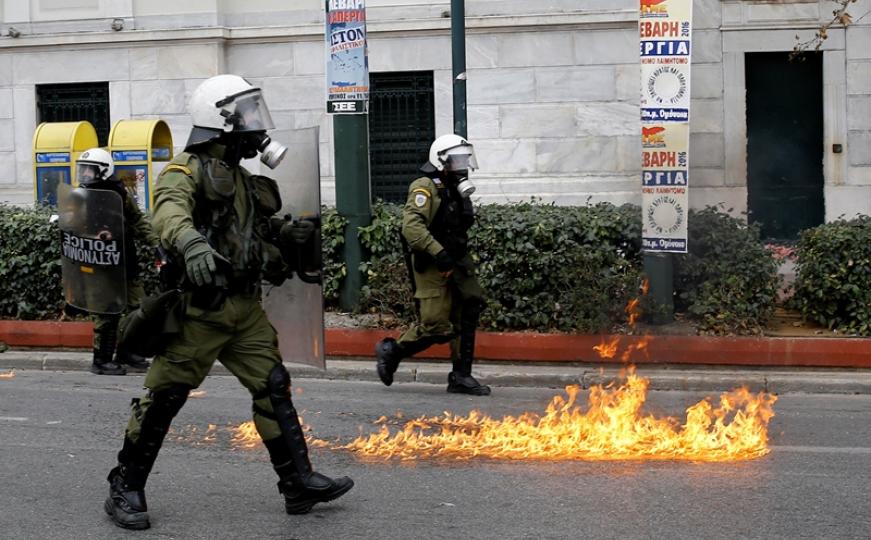 Grčka: Potpuni haos u saobraćaju zbog štrajka (FOTO)