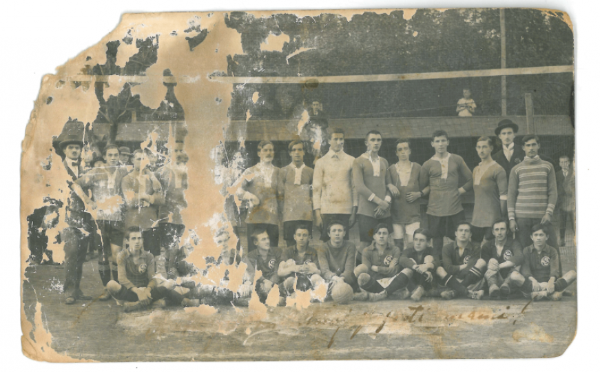 Sarajevski srednjoškolski klub: Ekskluzivne fotografije prve fudbalske ekipe iz Sarajeva (FOTO)