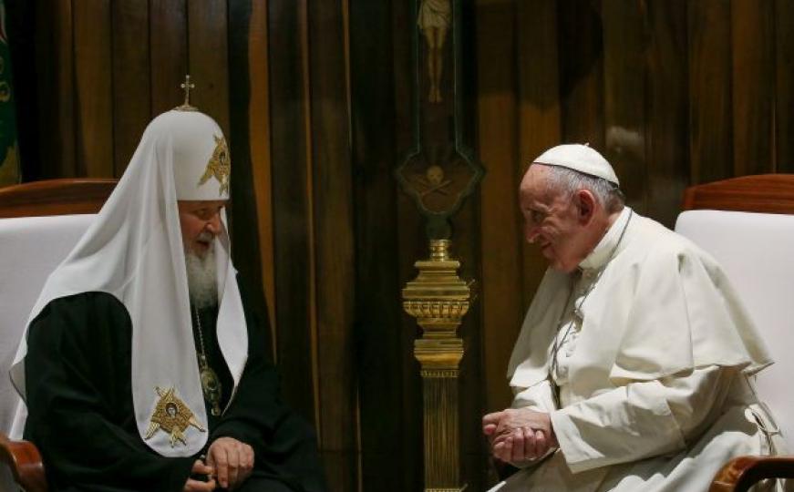 Nova era kršćanstva: Papa Franjo i patrijarh Kiril potpisali Deklaraciju o 'novom poglavlju'