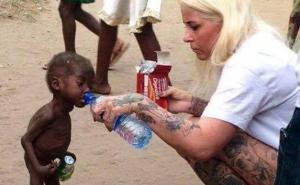 Sjetite se ove fotografije kada sljedeći put krenete da bacite hranu i vodu