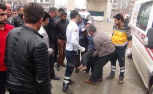 Turska: Srušila se dvospratnica, poginule najmanje tri osobe