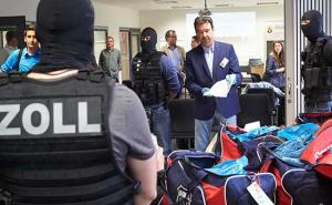 Rekordna zapljena u Australiji: Policija pronašla tečni metilamfetamin vrijedan 700 miliona dolara