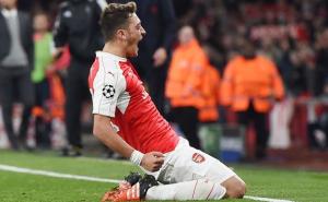 Mesut Özil za petama Henryju, Fabregasu i Lampardu 