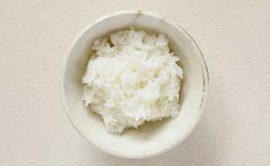 Ne prosipajte vodu u kojoj se riža kuhala!