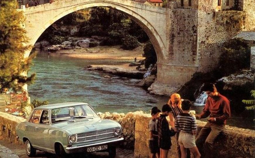 Vremeplov: Mostar u reklamnoj kampanji za Opel Kadett B 1968. godine