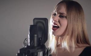 Šejla Grgić: Novom obradom osvaja svjetsku muzičku scenu (VIDEO)