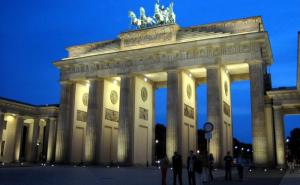 Berlin: Državljanka BiH u invalidskim kolicima, s osmero djece, deportirana iz Njemačke