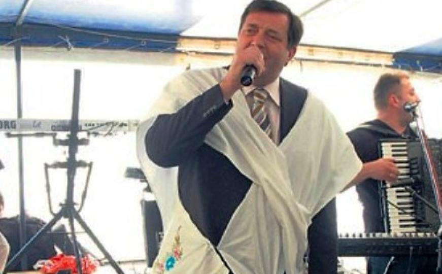 Dodik najavio feštu u Banjoj Luci: Od Bosićevih para kupujem bure piva i dovodim 'muziku'!