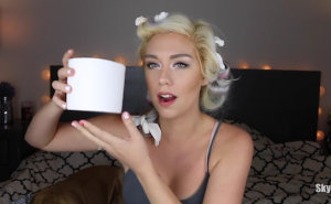 Napravite odličnu frizuru uz pomoć toaletnog papira (VIDEO)