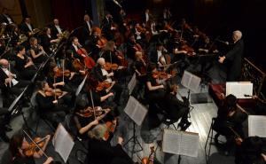 Sarajevska filharmonija: Fantastičan koncert pod vodstvom Thomasa Koncza iz Austrije