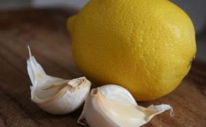 Sačuvajte zdravlje: Napravite moćni napitak od četiri sastojka