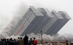 Kada rušenje zgrada krene po zlu (VIDEO)