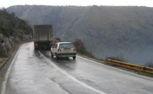 Sarajevo: Obustavljen saobraćaj u tri ulice