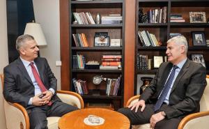 Sastanak lidera: Radončić i Čović u Avaz Twist Toweru