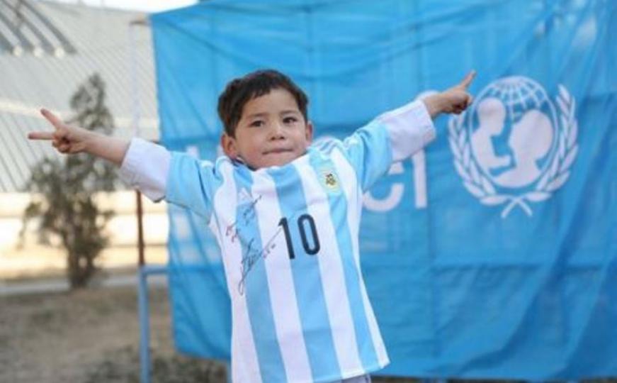Dječak s dresom od najlona: Murtaza Ahmadi dobio je i pravi Messijev dres  