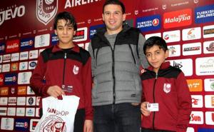 Dječaci iz Sirije u FK Sarajevo, dočekao ih Ahmad Kallasi 