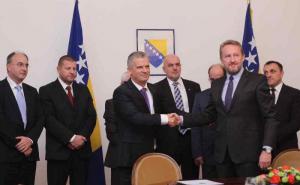 Sutra sastanak predstavnika SBB-a, HDZ-a i SDA-a