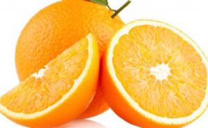 Kako napraviti mirisnu svijeću od narandže? (VIDEO)