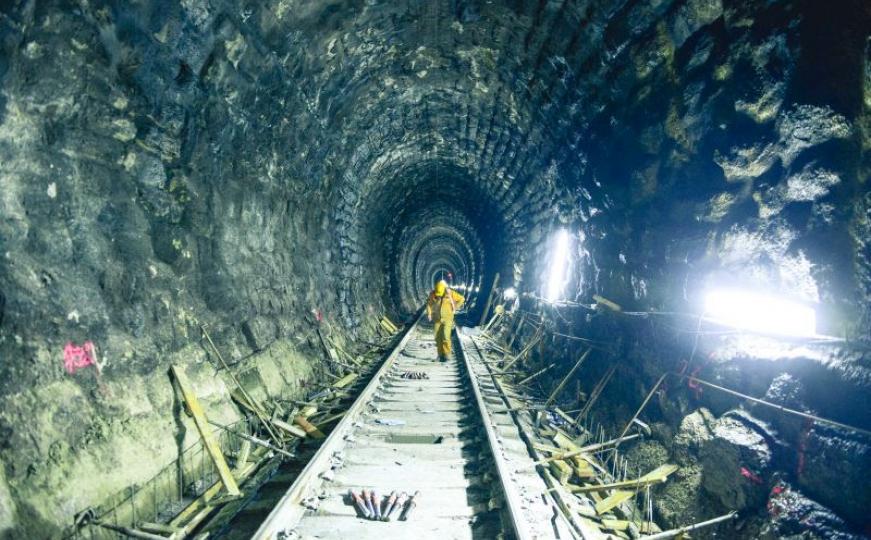 Nakon 50 godina obnavlja se tunel Ivan (FOTO)
