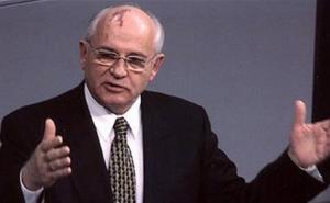 Gorbačov slavi 85. rođendan: Šta Rusi danas misle o njemu?