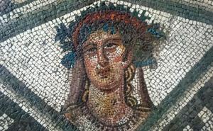 Bosno i Hercegovino, lijepa naša, mila, gizdava... Arheološko bh. blago u Zemaljskom (FOTO+VIDEO)