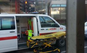 Sarajevo: Muškarcu pozlilo dok je vozio, Hitna pomoć na terenu (FOTO)