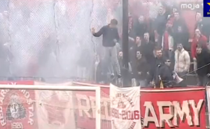 Odlična atmosfera na tribinima: Pred meč Velež - Željezničar (VIDEO)