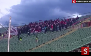 Glasni Robijaši na tribinama: Podrška za Čelik na Koševu (VIDEO)