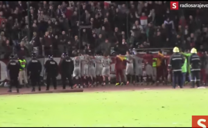 Igrači i navijači Sarajeva proslavili pobjedu, ovacije Leonu Benki (VIDEO)