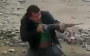 Kako se Rusi igraju rata na gradilištu (VIDEO)