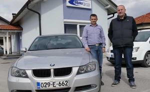 Potez za primjer: Poslodavac iz Nove Bile radniku poklonio automobil, ovaj se rasplakao