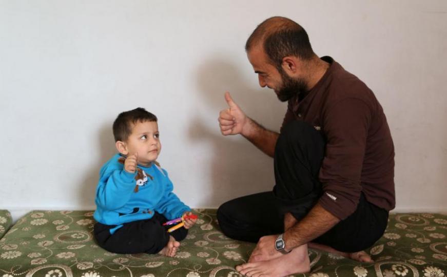 Surova realnost sirijske djece: Četverogodišnji dječaci zbog detonacija izgubili sluh