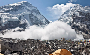 Italija: Šest osoba stradalo u lavini u Alpima