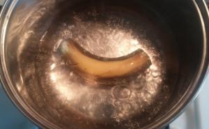 Jednostavno, ukusno i ljekovito: Napravite čaj od banane (VIDEO)