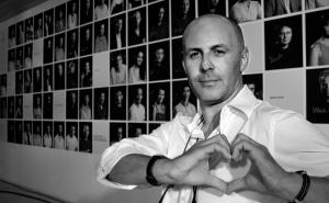 'Akt duše': U galeriji Novi hram izložene fotografije Almina Zrne