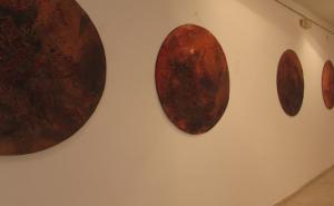 U galeriju Roman Petrović stigla 'Razglednica sa Marsa'