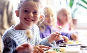 Promjena jelovnika u osnovnim školama je neophodna: Sastanak kod ministra Kazazovića