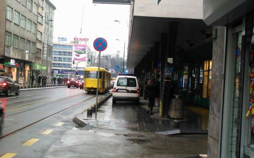 Pucnjava u Titovoj ulici: Zaštitar ranio sam sebe