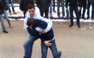 Sarajevo: Tri osobe teško pretukle dvadesetogodišnjaka