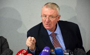 Vojislav Šešelj ima novu ideju i zna zašto je Karadžić osuđen