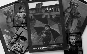 FOTO: U utorak zatvaranje izložbe Milomira Kovačevića Strašnog 'Djeca u ratu', ulaz besplatan