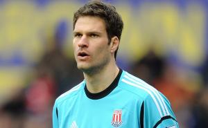 Asmir Begović pozvao navijače da daju podršku reprezentativkama BiH na utakmici u Zenici