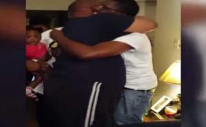 Štedljivi student iznenadio djeda i baku: Otplatio im kuću i poslao ih na Bahame (VIDEO)