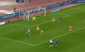 Edin Džeko već u 2. minuti umalo do gola (VIDEO)