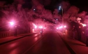 Red Army, sretan rođendan: Bakljada navijača u Mostaru (FOTO)